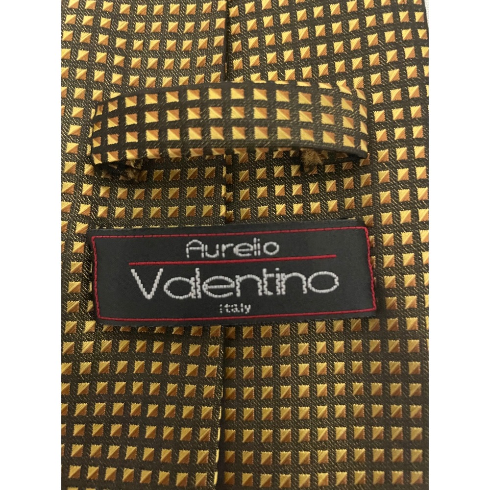 Aurelio Valentino Italy Mens Tie Gold Black Geometric Pyramid Pattern RN 94964